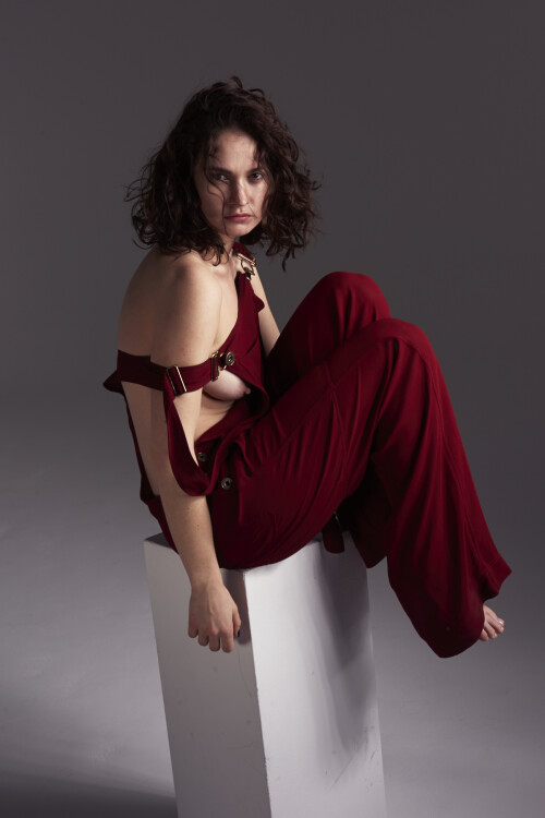 shot 02 023490339d0a06676a5