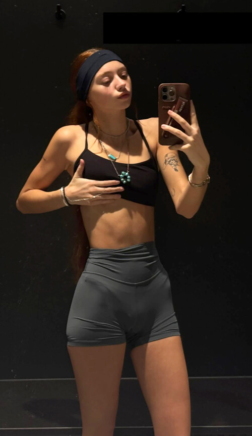 sicily.rose 20250313 180738 1114156618801a1a696a5528cf