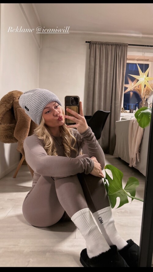 siljefredsvikl DDwZnkOKsOs3e94d2c1b1102cd2