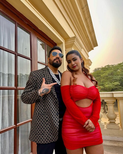 sk 5cf126c37da48cc44