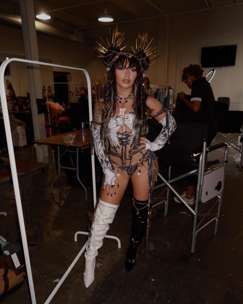 skyeblue wrestling 20250520 120655 35029155855888ffe019f71976