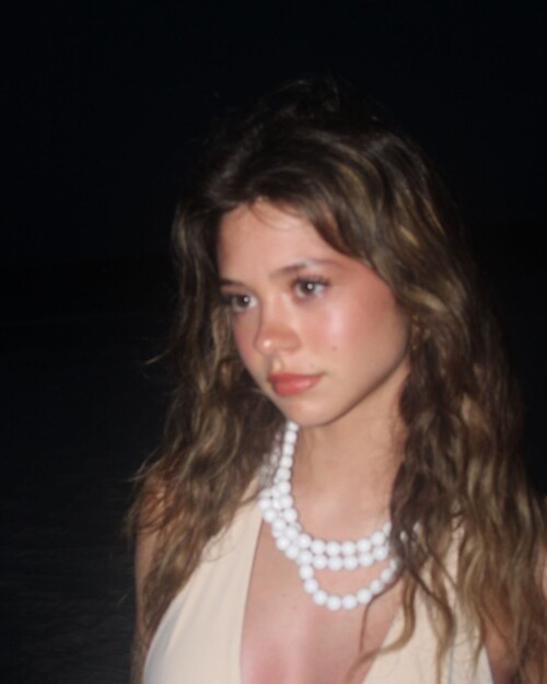 skylarnmartin 1747404284 3633812974826976306 3991579664239bb5f349c38f1b8