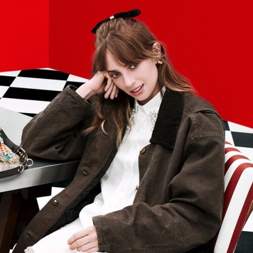 smalltownrobin 1846237395466809579 013dc9eb054fb58608