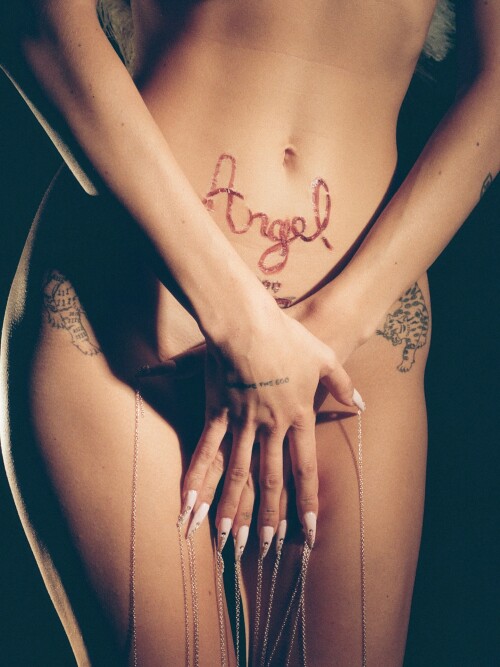 smashedely2025 10 26 02 57 570672f65d cdf1 4824 a689 12b0391e08ed7e3cd6c491e69774