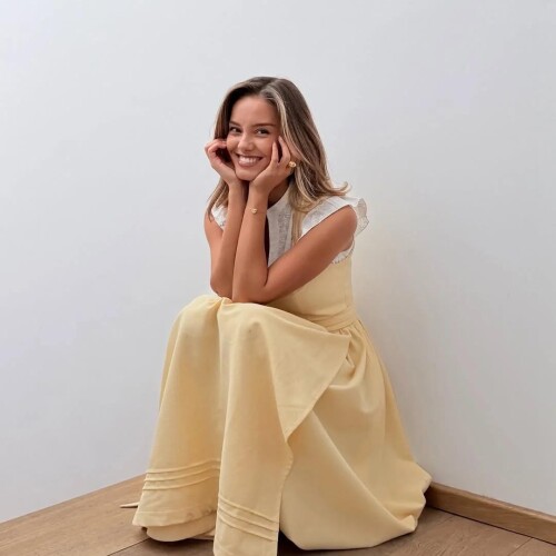 smiling ig october 2025 v0 l7lo52qsxitf1b7e4630aa0e7c3bc