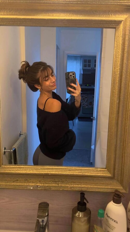 snapchat 12 11 24 v0 oydmho2v8f6e1690e1f70ece40852