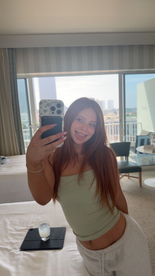 snaplytics.io snapchat story 23499259fb3b304910