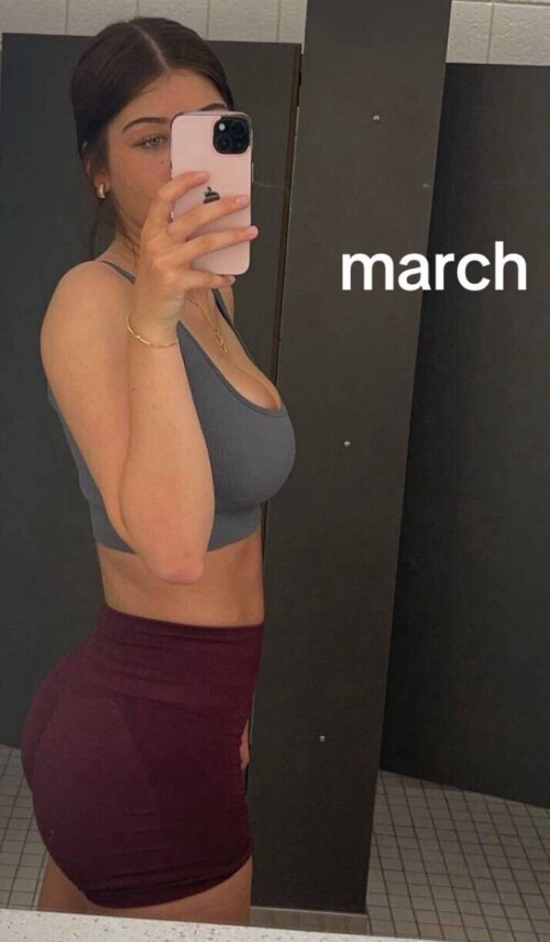 snaptik 7452894083959344414 230dbc1eff4441423