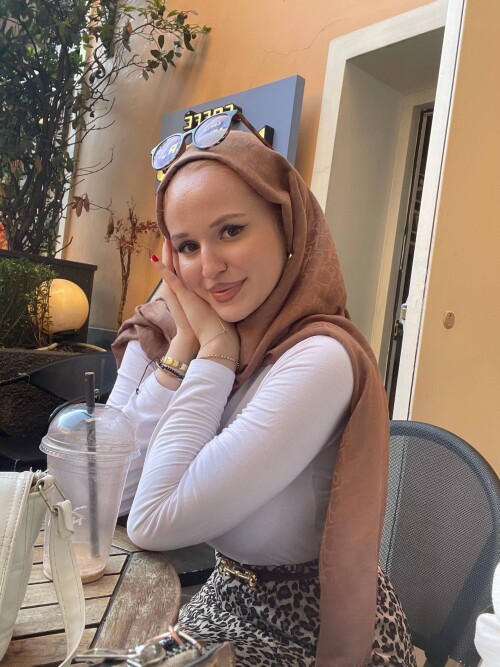 snaptik 7519571959521234194 0eedcc2db31dec619