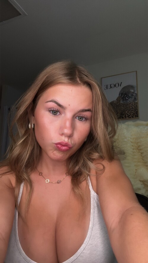 snaptik 7548151075740699918 27b34549d79d64d23c