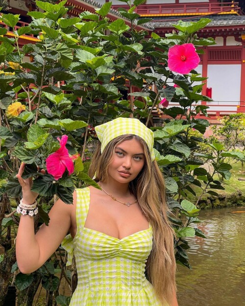 sofiajamora 1684353163152