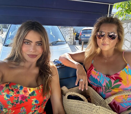 sofiavergara 1753729024 3686868737074087932 2397279809cc00dc3cadaedc7