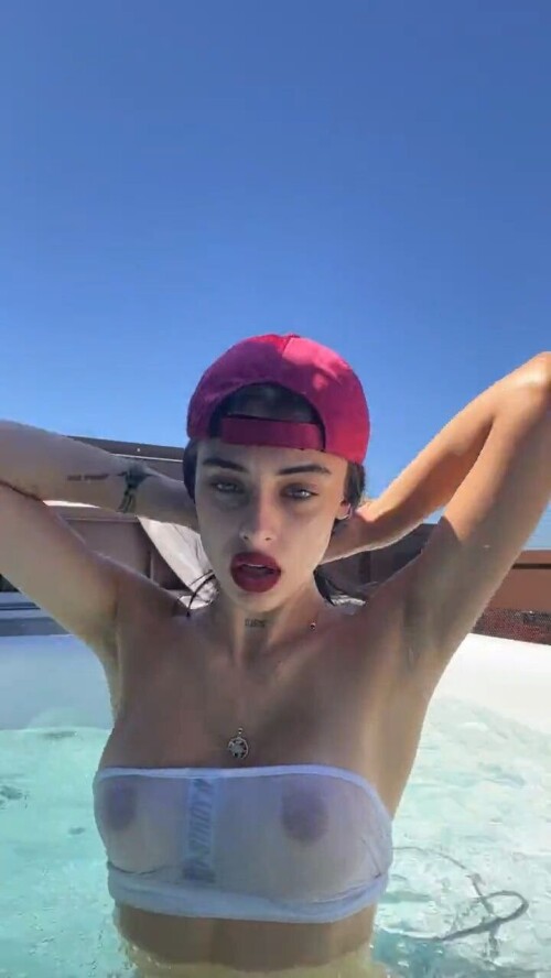 sofifernandez 33122785626b28c5db