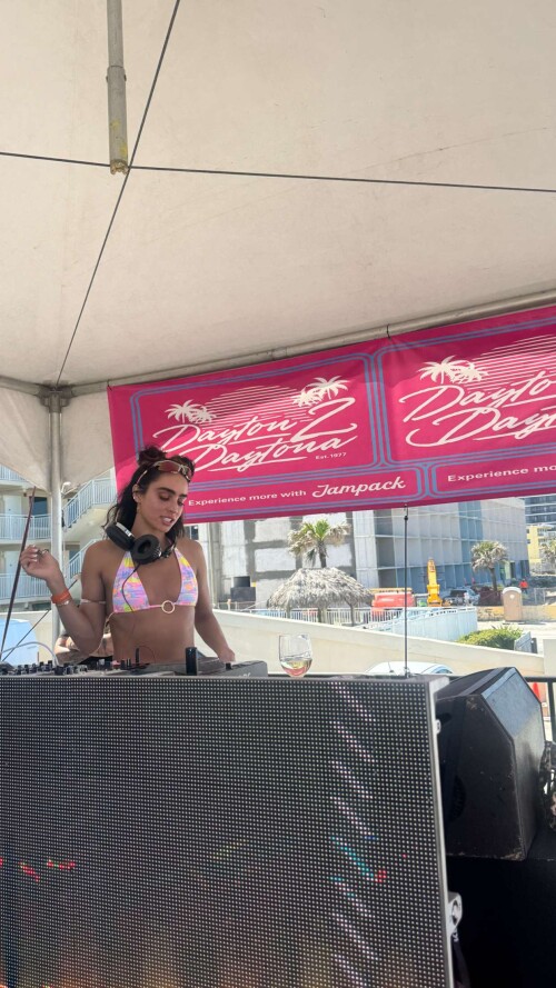 sommerray 2025 05 15T15 11 35da55ec39ba689f2a