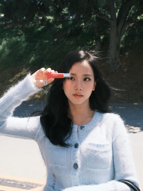 sooyaaa photo DJa4yvXp3nZ 20250509 005343 496314915588c9aa787e79e42