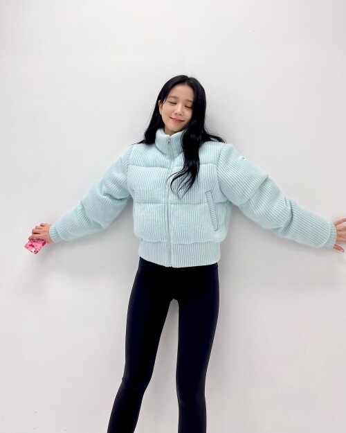 sooyaaa 5b2702c9ab33460ab34fb3d17cfe302325dc558b3610222c
