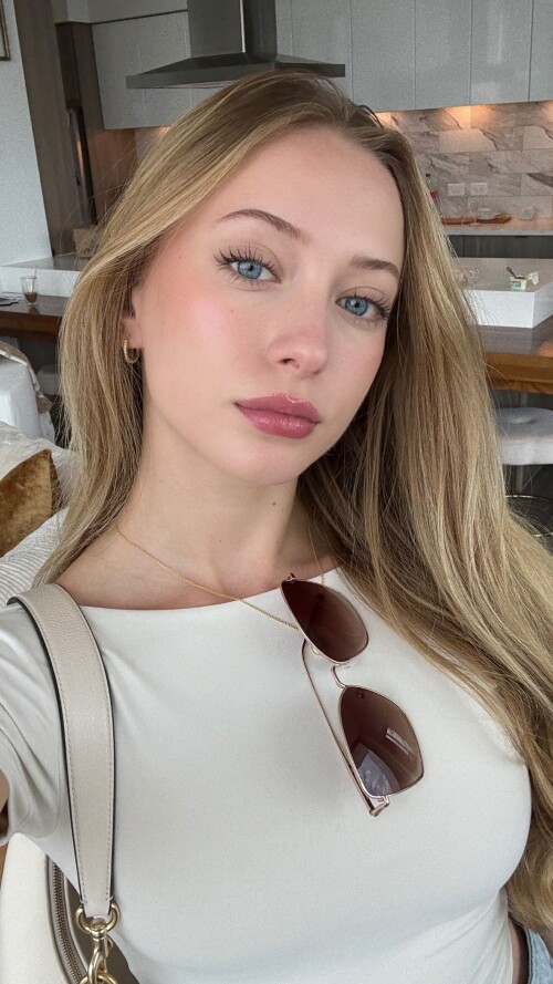 sophiadiamond 20250913 000170d1c64e34e7aa7f