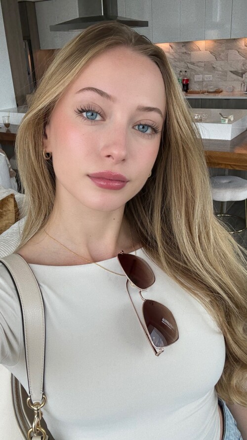 sophiadiamond 20250913 000276439154387b470e