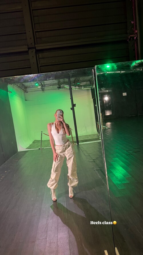 sophiadiamond2025 09 18 11 52 578e5afe63 3510 41c9 942c ff55c1020c04fb2635d08ec7c1a9