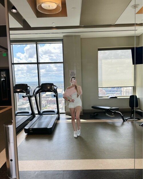 Processed with VSCO with a6pro preset