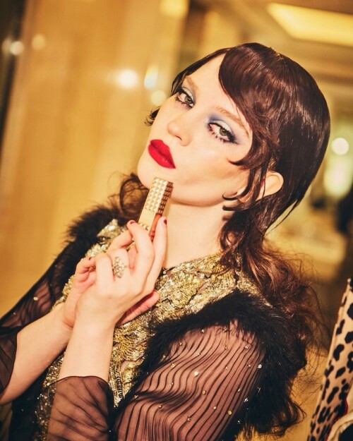 sophie thatcher 562938886 18529229836057858 4353820791564019343 n53607a2533d96e4f