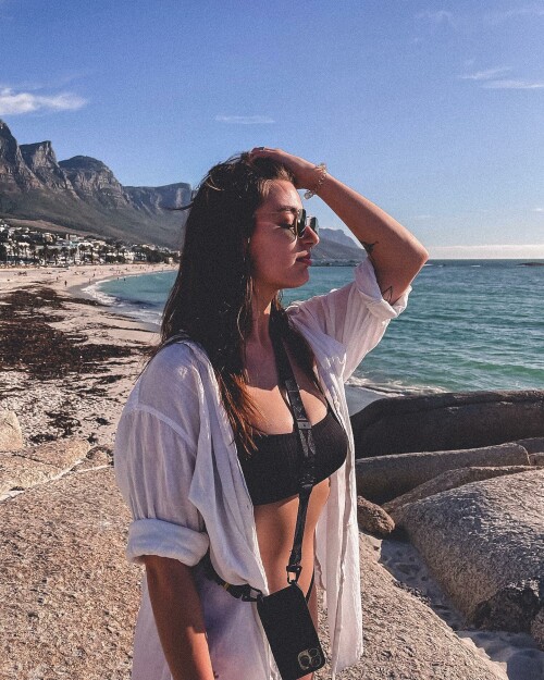 sophieandjune 20220228 0001579758c3dc8f9577