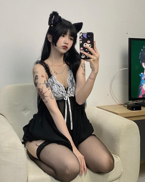 sorrylylyy 339496ce283a4ed19de13665d282057593a6c7c19af87b98