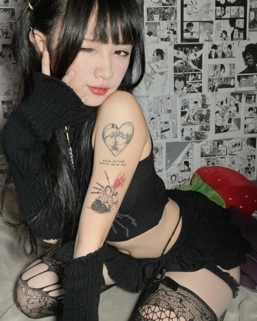 sorrylylyy 3f8cbf70d7574814913638f46e662181364a65f23f083f45