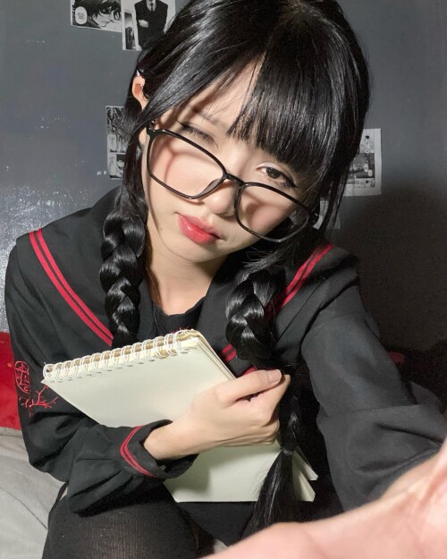 sorrylylyy 4620869953d540bb99c8b7908c46044f694a611f282b6f65