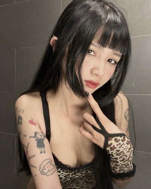 sorrylylyy b9ae12b9f43e44ce911ef3db4c6d4c0587a9951026acf18c