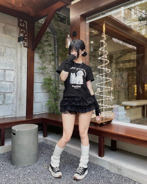 sorrylylyy c7d6120f22734c5b854f154e6bf7d18642c089ad9bec7ba4