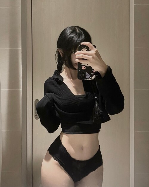 sorrylylyy c91d6c431a5f4975a86911cf41fb6f437e2146deda5c5ebb