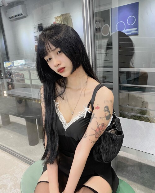 sorrylylyy ff122728de3c42b9bca445f841ae621e6b3b5cfeccd596fe