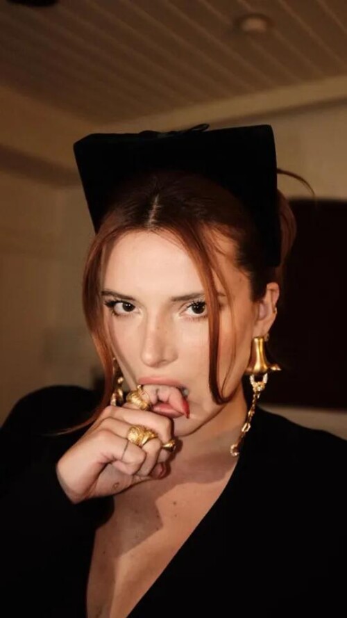 ssnaps 051F56C9E3995F4B18A0342F96AD4200bbb88a000bc21feb