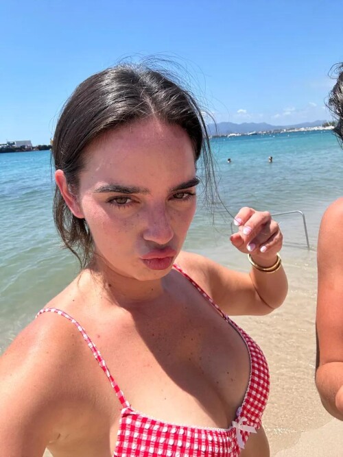 ssnaps 07DE2B4BE6DE645A65A8A8A47A9459ACed9a33db0ed3d4e4