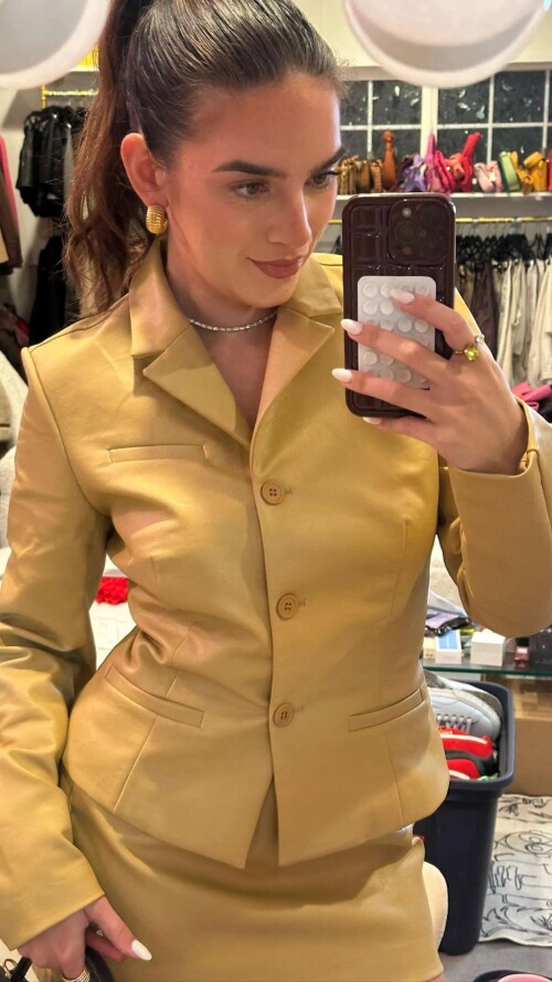 ssnaps 1052D55F46F672F6EE6A7C71127CF72998c86dd9d4cf4187