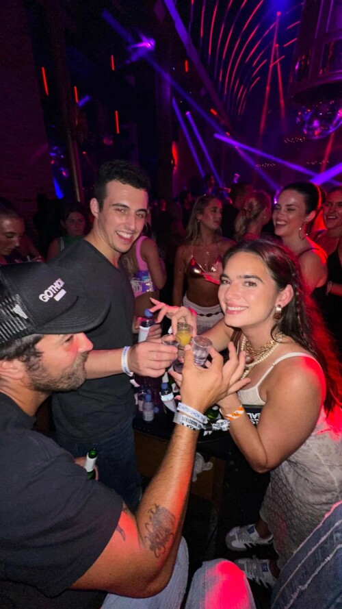 ssnaps 10CDE20466FCBB762F4BB1382AC3B7C895bdb630724b576b