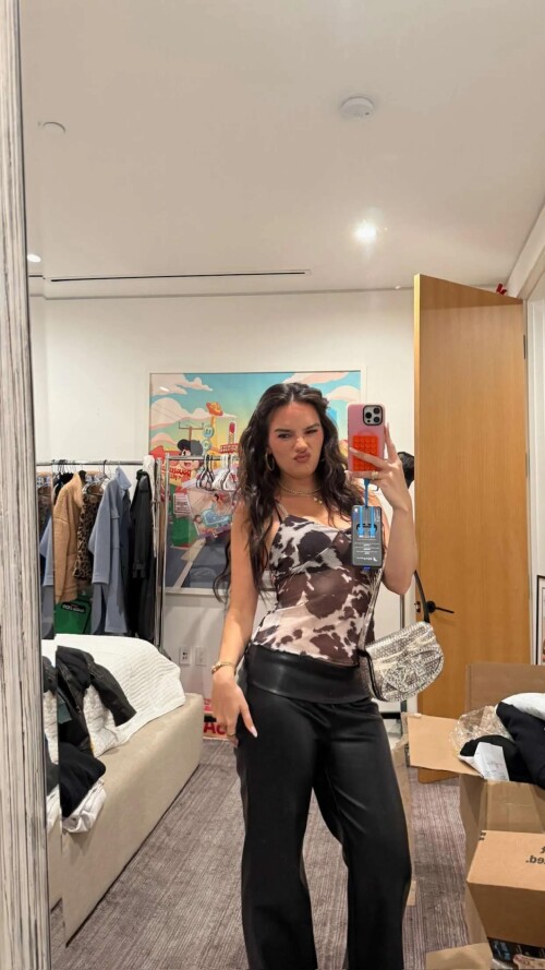 ssnaps 10E4B0E5128D22766CA57BA829C5E7881ff9858bc7e72fb1