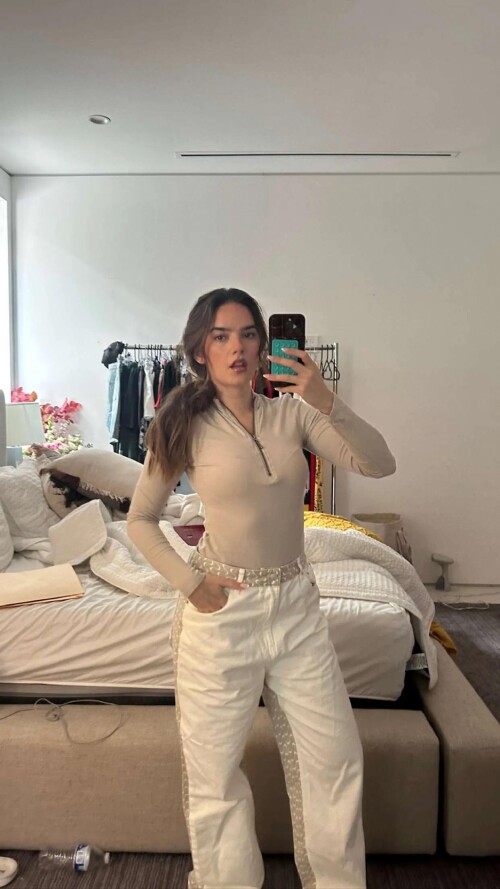 ssnaps 195D6ACCA543624353343AB531D63E66b9fb78b047b1ffec