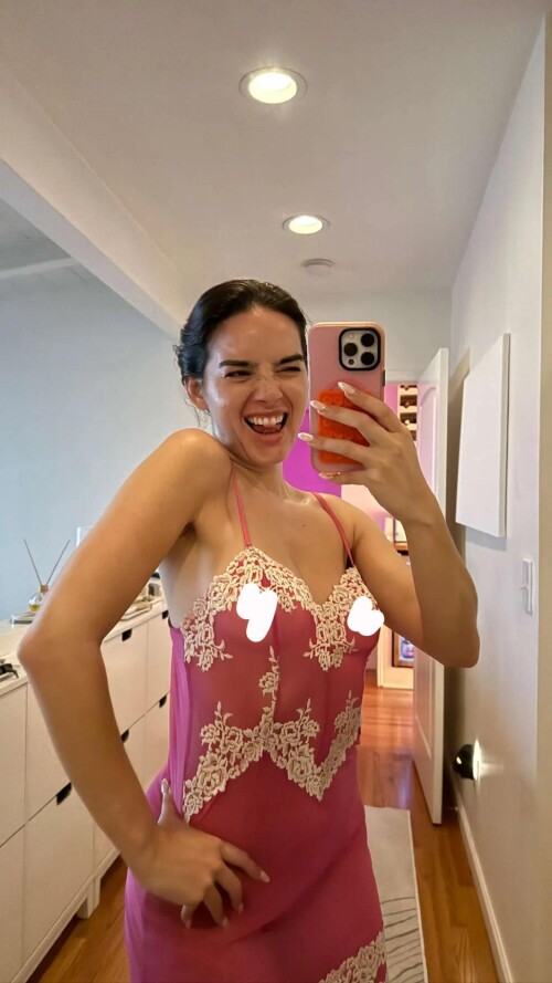 ssnaps 1E94F212D41A142105E739758D389B857e33b1cb0e6fbf70