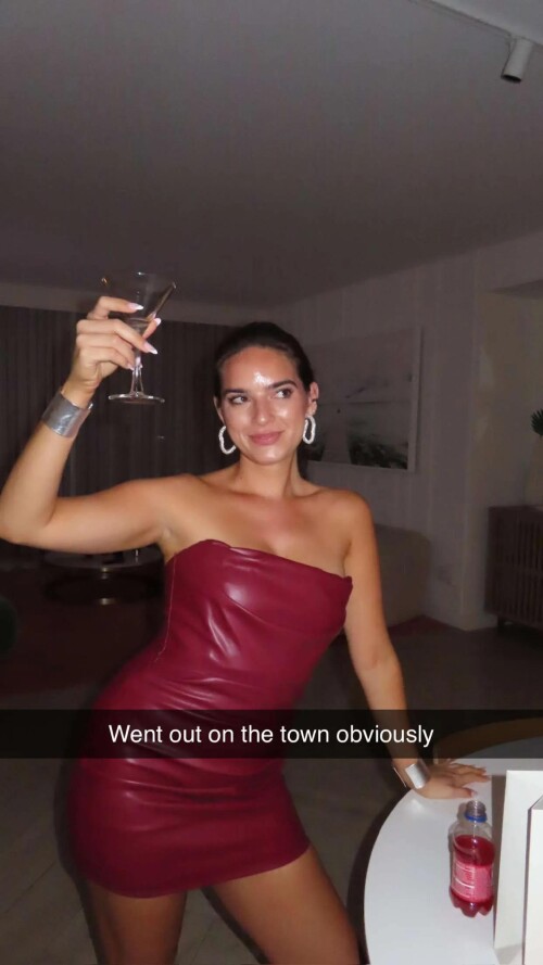 ssnaps 2117CD0BC1C6B79C042D5E649E7364B181c7c5d243799085