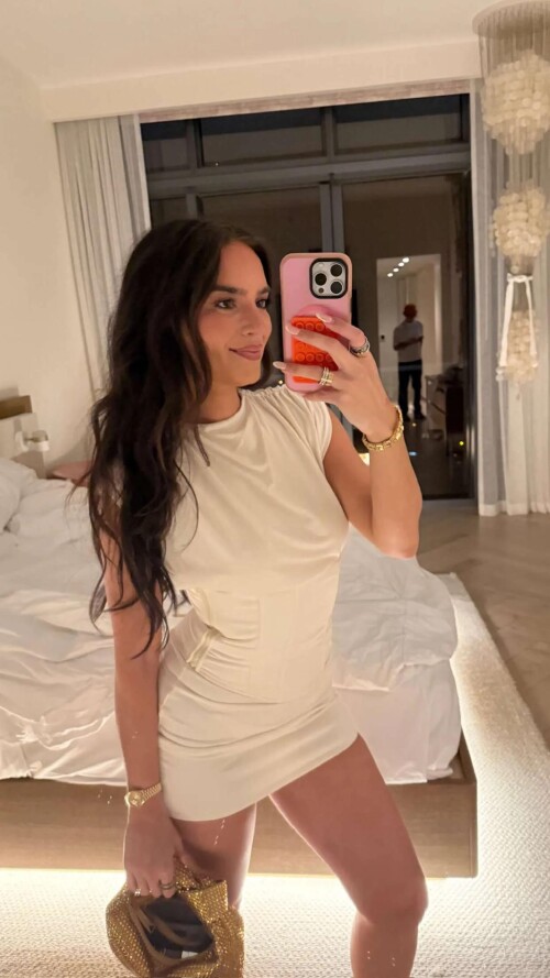 ssnaps 295DBC36D52B2C4166435C3939938431a82a6bc18b26f10c