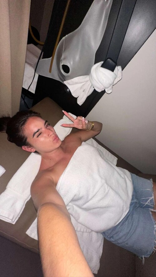 ssnaps 2ABB4EB6D51943D794CD59AF7D43B5E208433e4c2474b3f8