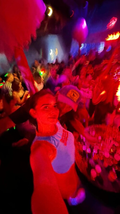 ssnaps 3275BE2E05B66F7AED704FE4E5B8B6718f9016451675db16