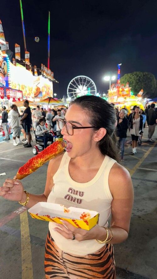 ssnaps 37984D7406EF690F205D8A95F97186E5c355095a42b599fb