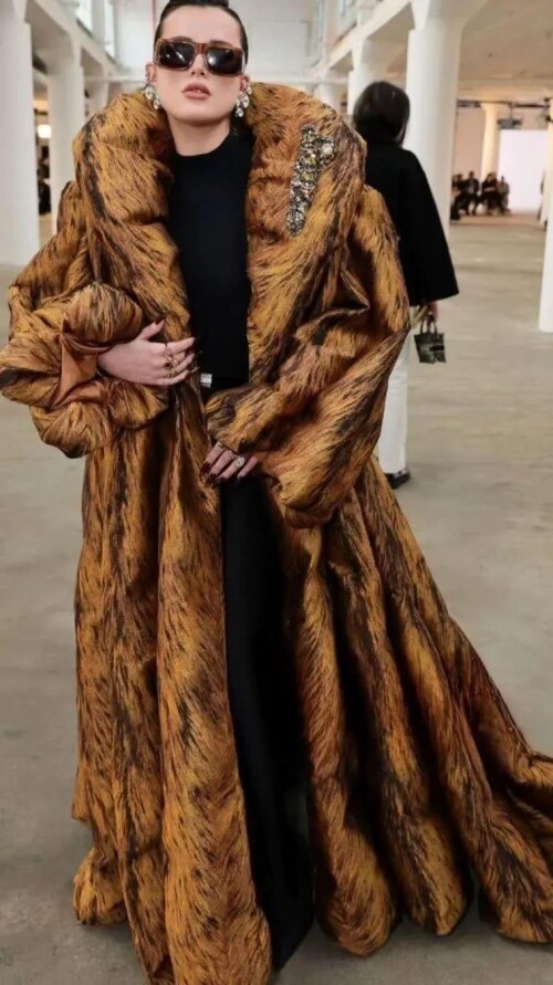 ssnaps 3BC2294A4F42B4DB74E84D957F381701c81d7136957faa93