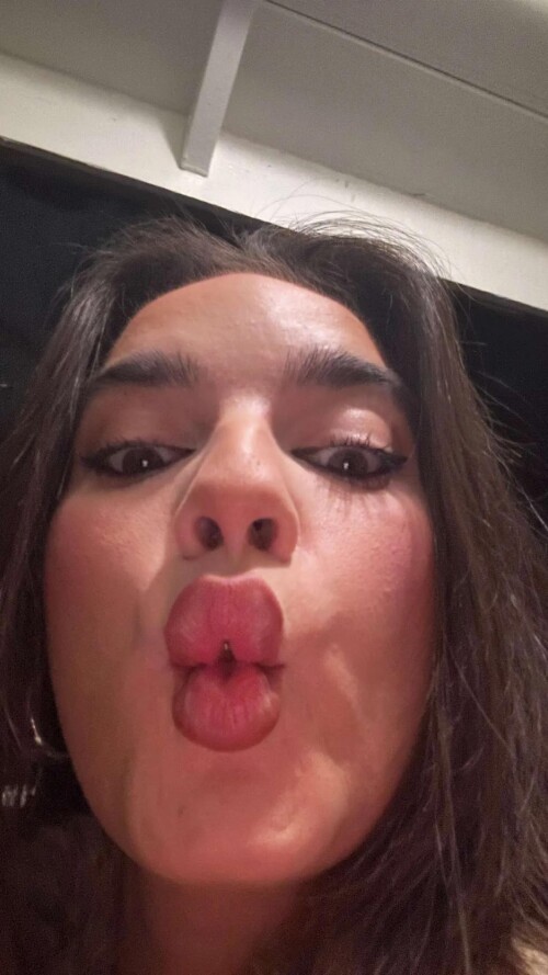 ssnaps 3D9620B826EA7612272AF84914B771FFf9b339bf67a4ce7c