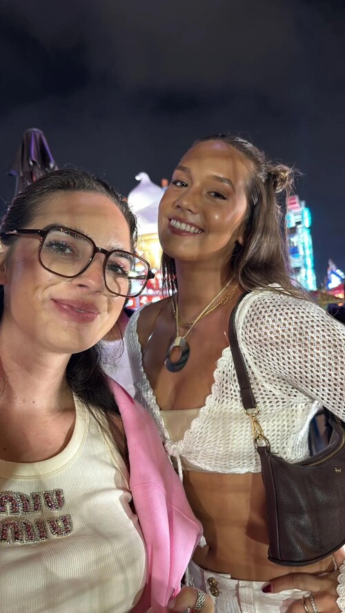 ssnaps 5C19482B0DC4F90F7A5AB4DE203B05E8a0cd30b88de74370