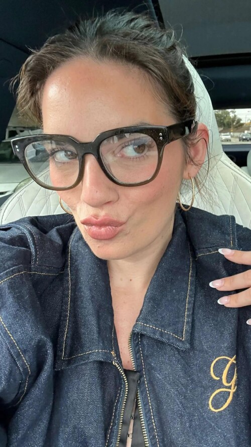 ssnaps 6ECCF42991DAF98256D642C25D789FE72a2254035b866ff1