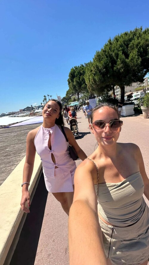 ssnaps 77D090C263B9E48AB57A001F353487A1c3693b95b1ba7708